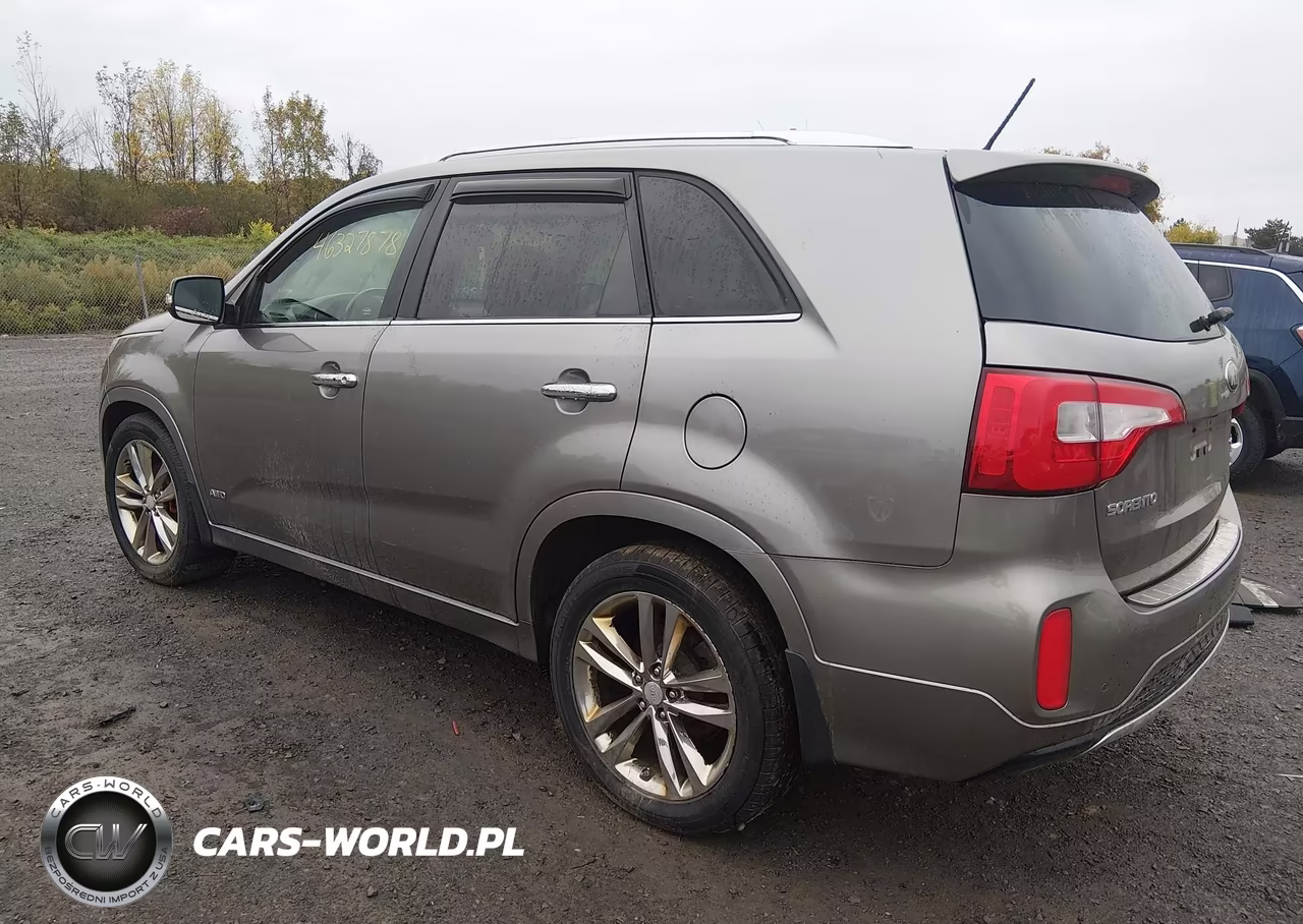 2014 Kia Sorento Limited V6 VIN:5XYKWDA75EG468821 - 3