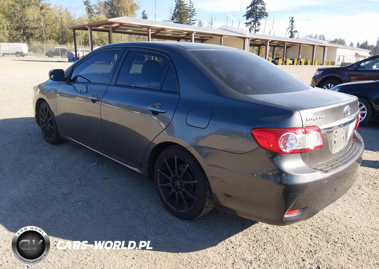 2011 Toyota Corolla Le VIN:JTDBU4EE0B9138063 - 3