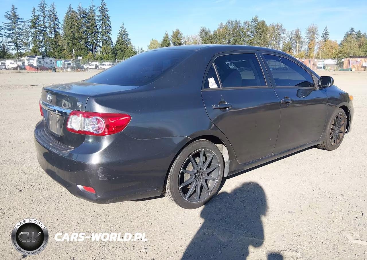 2011 Toyota Corolla Le VIN:JTDBU4EE0B9138063 - 4