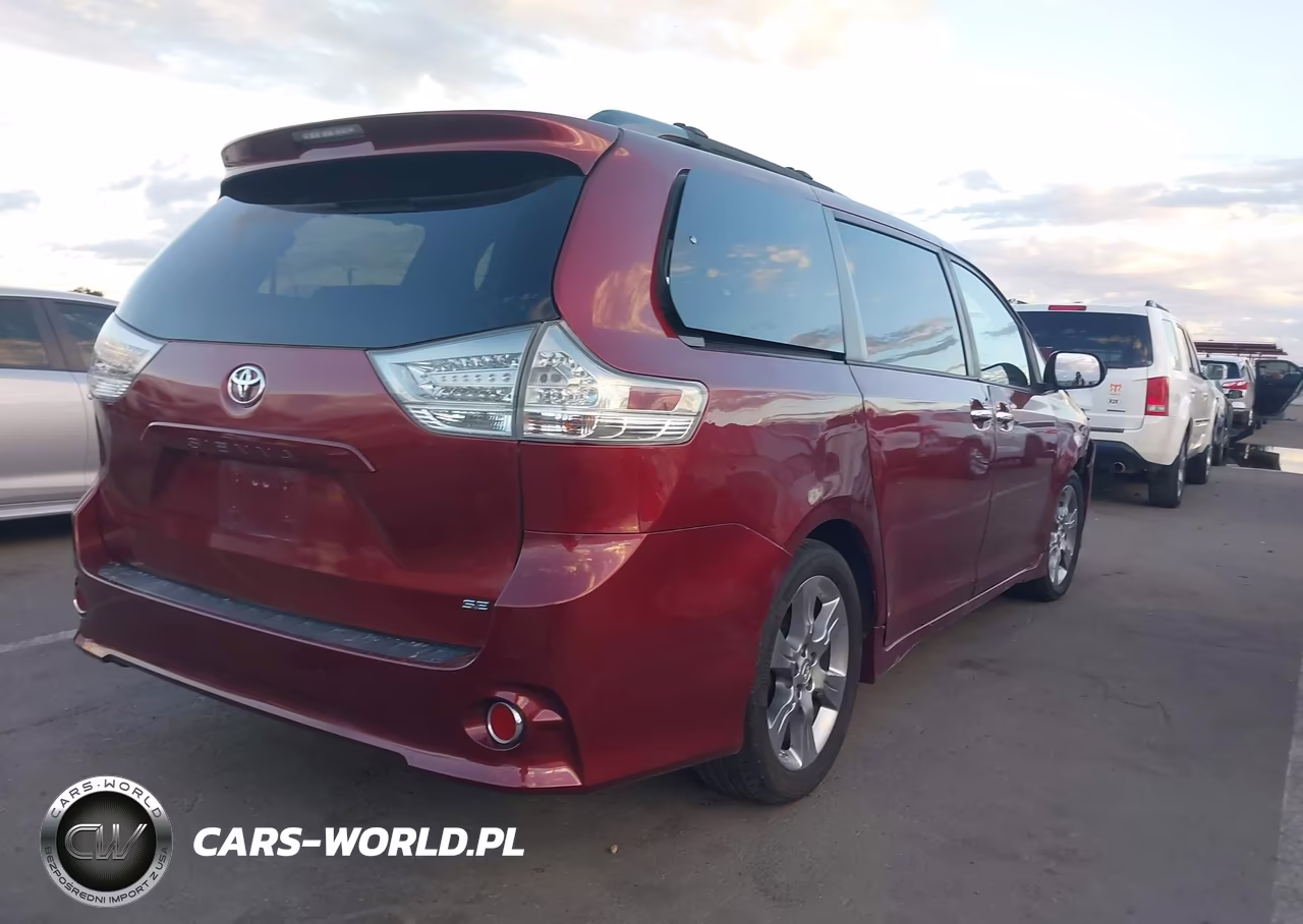 2014 Toyota Sienna Se 8 Passenger VIN:5TDXK3DC5ES483360 - 4