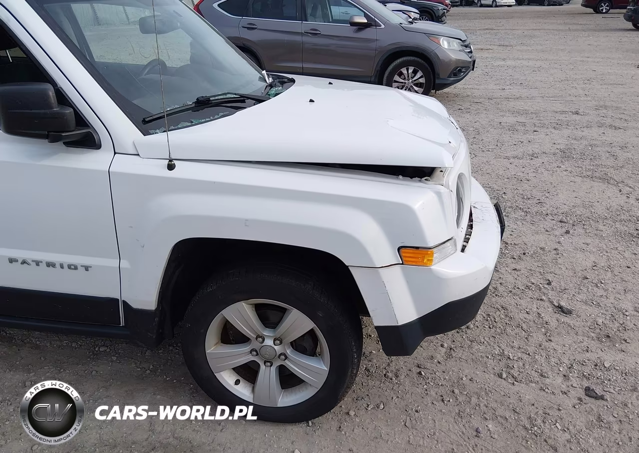 2016 Jeep Patriot Latitude VIN:1C4NJRFB9GD668303 - 19
