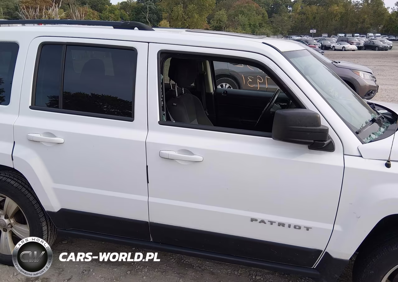 2016 Jeep Patriot Latitude VIN:1C4NJRFB9GD668303 - 20