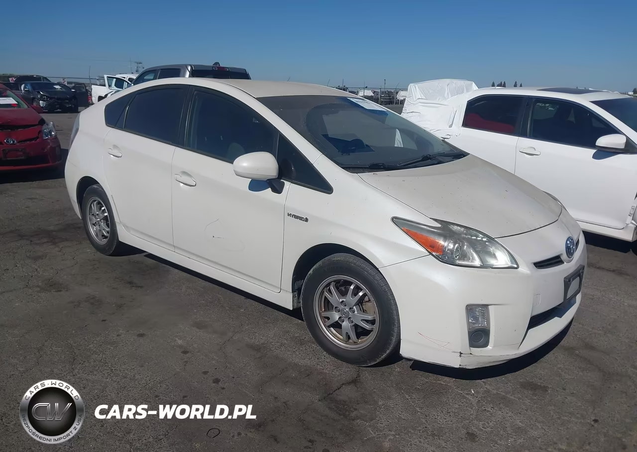 2011 Toyota Prius Two