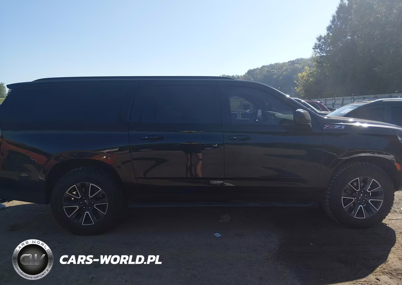 2022 Chevrolet Suburban 4Wd Z71 VIN:1GNSKDKD7NR148974 - 13