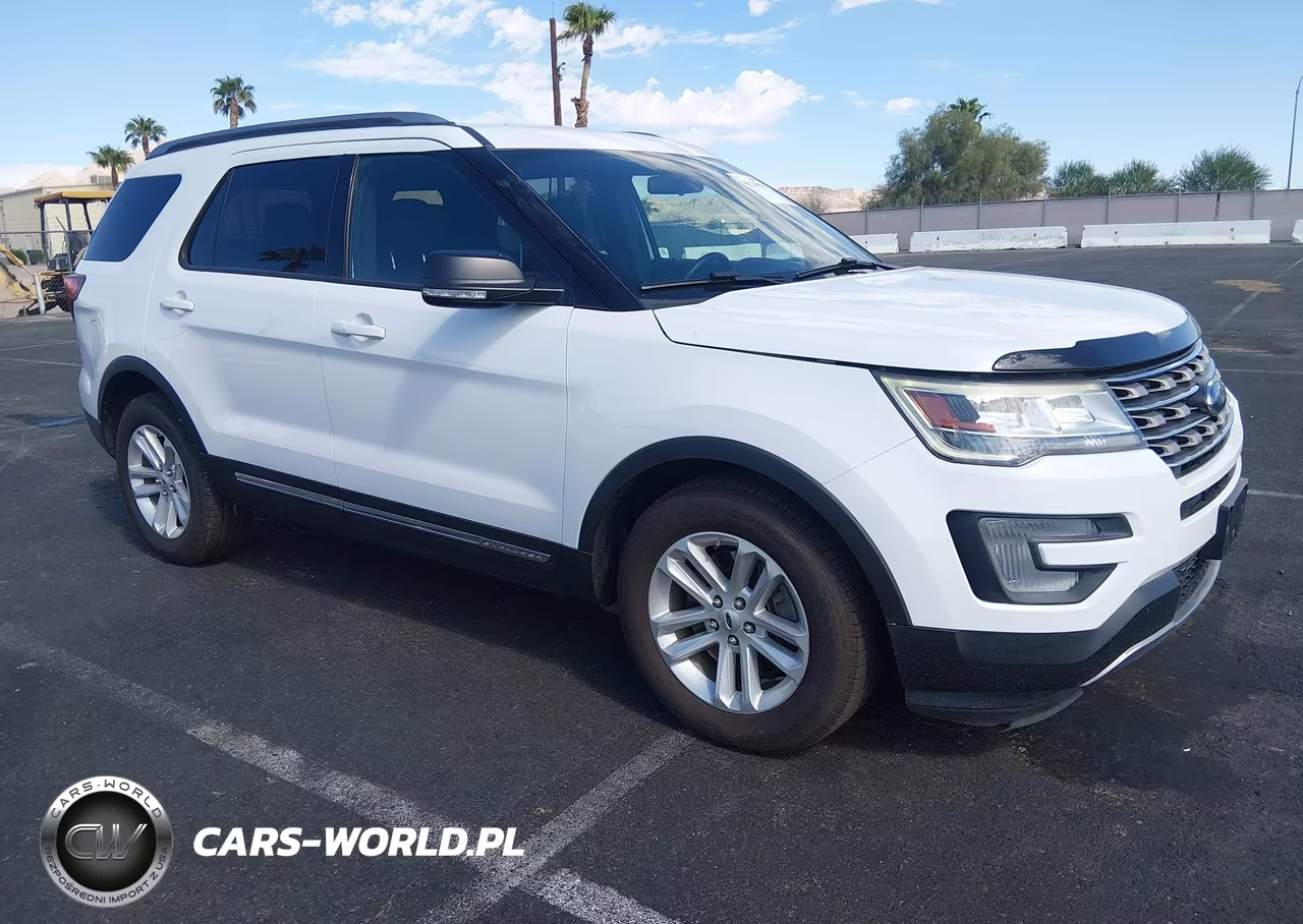 2017 Ford Explorer Xlt VIN:1FM5K7D85HGC58120 - 1