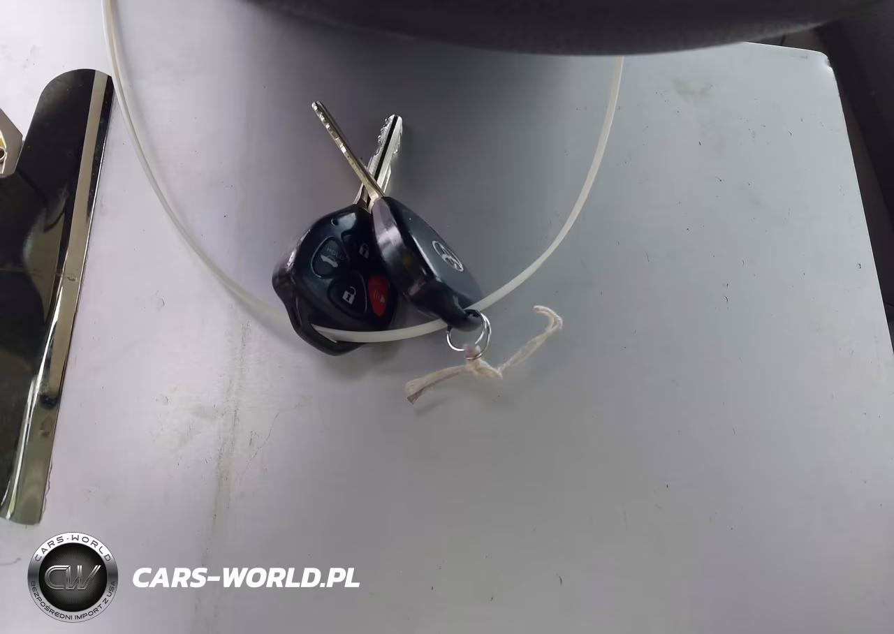 2007 Toyota Camry VIN:JTNBE46KX73110990 - 11