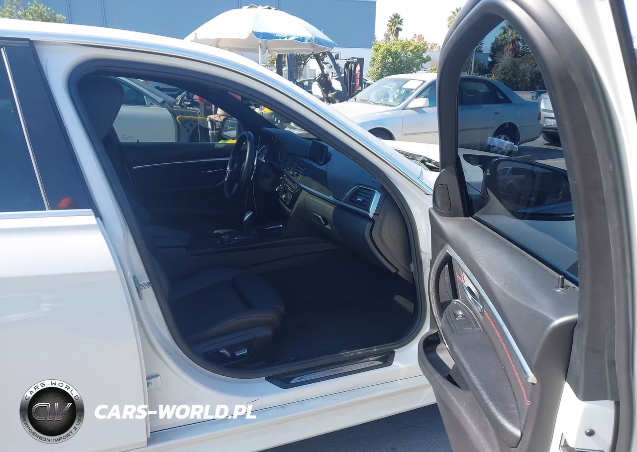 2018 BMW 330I VIN:WBA8B9C59JK677155 - 5
