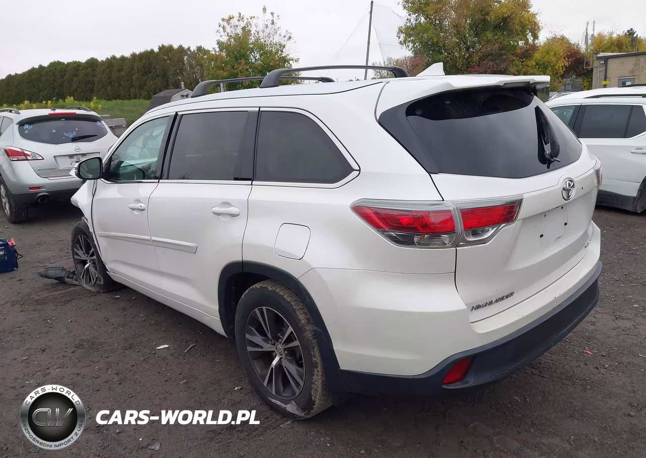 2016 Toyota Highlander Xle V6 VIN:5TDJKRFH9GS241174 - 3