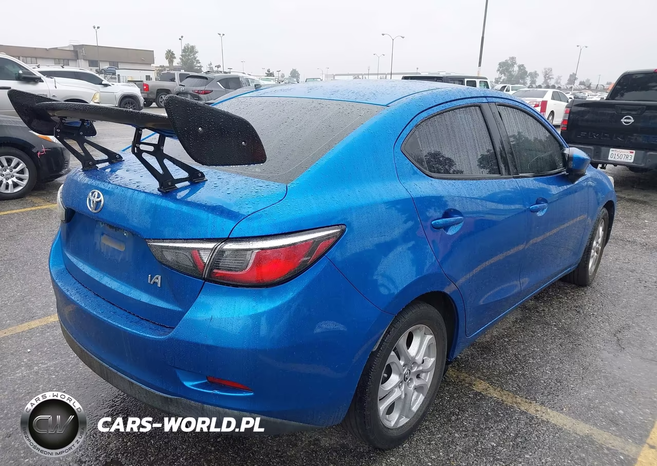 2017 Toyota Yaris Ia VIN:3MYDLBYV3HY193235 - 4