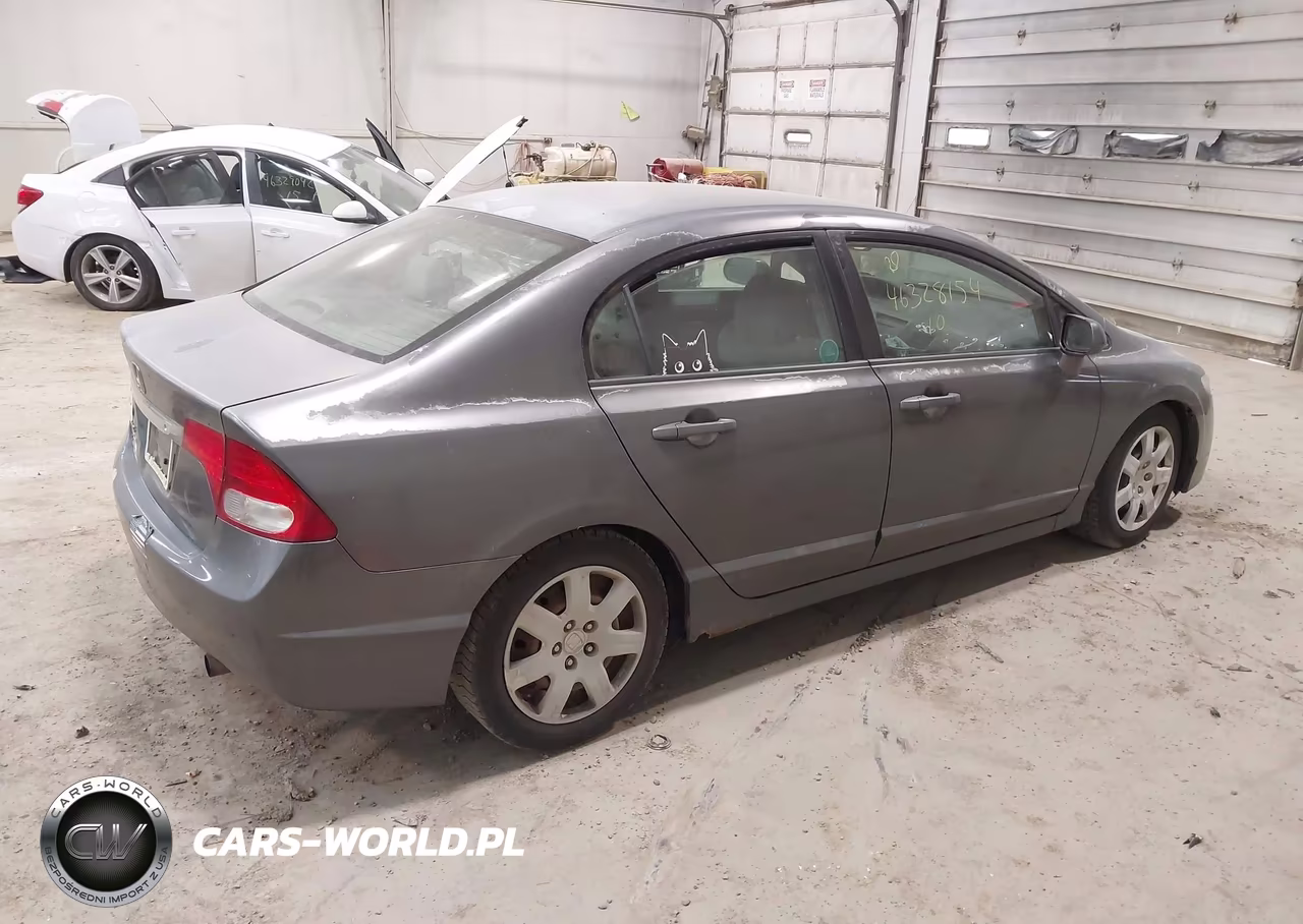 2010 Honda Civic Lx VIN:2HGFA1F57AH528701 - 4