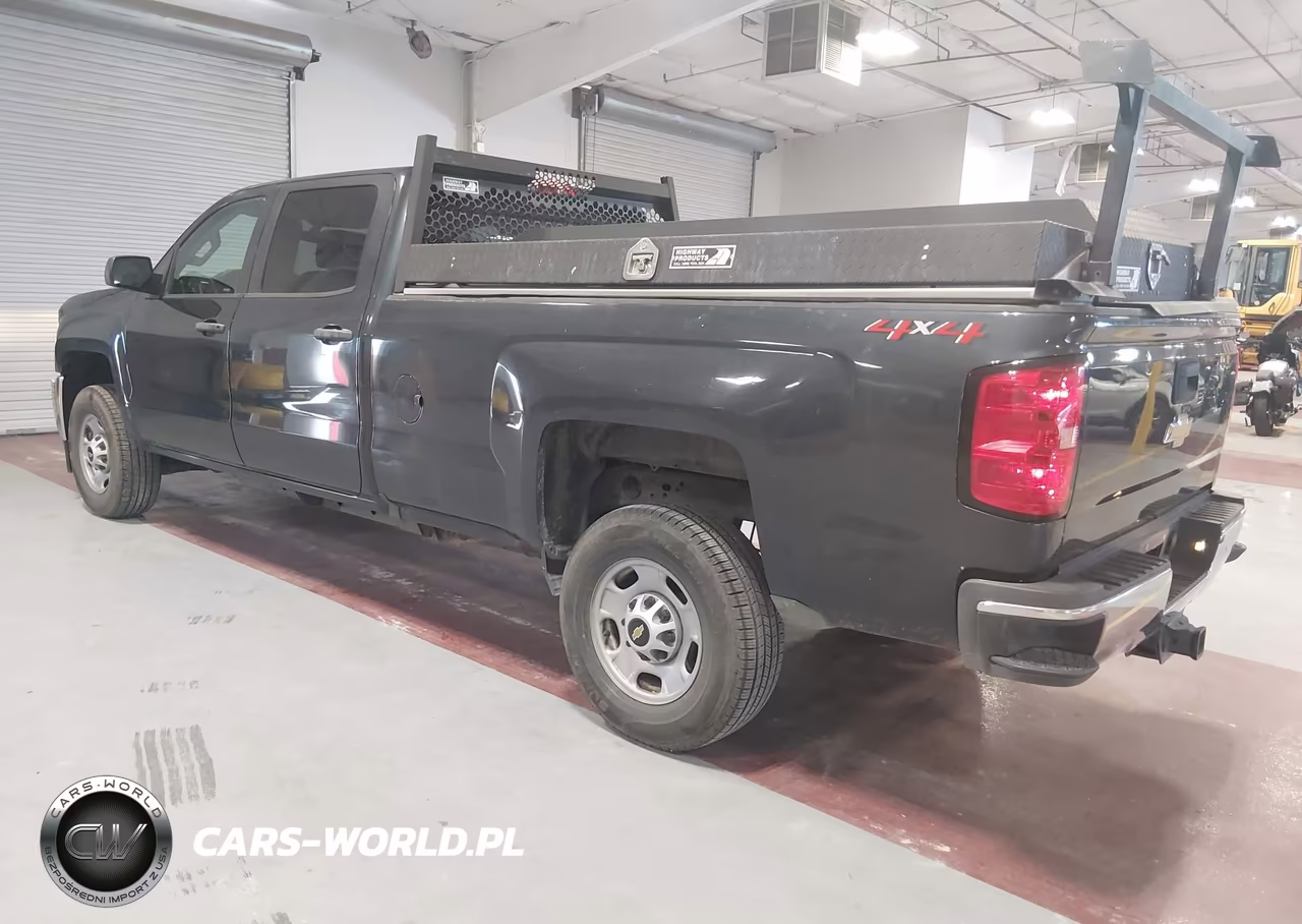 2018 Chevrolet Silverado 2500Hd Wt VIN:1GC1KUEG1JF230611 - 3