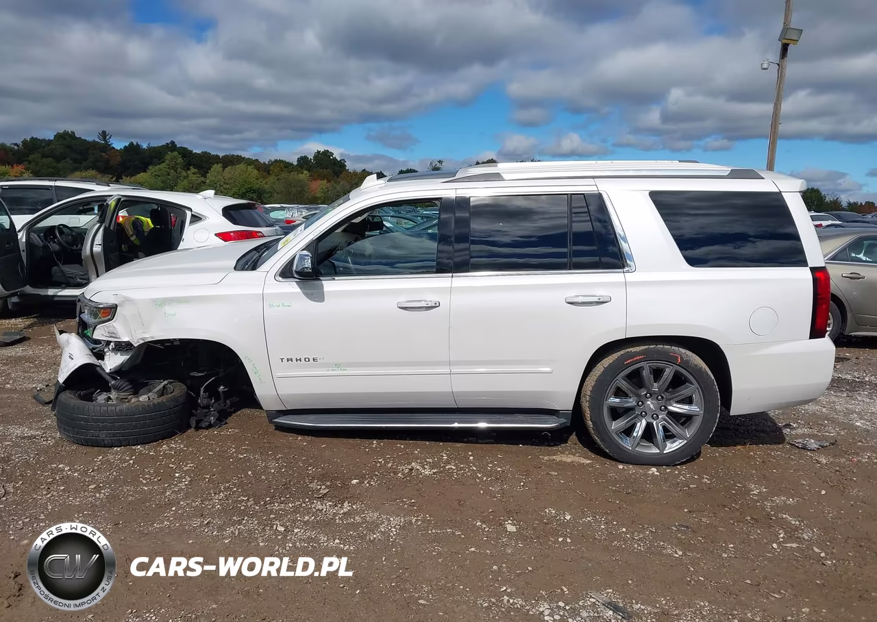 2019 Chevrolet Tahoe Premier VIN:1GNSKCKC7KR112344 - 14