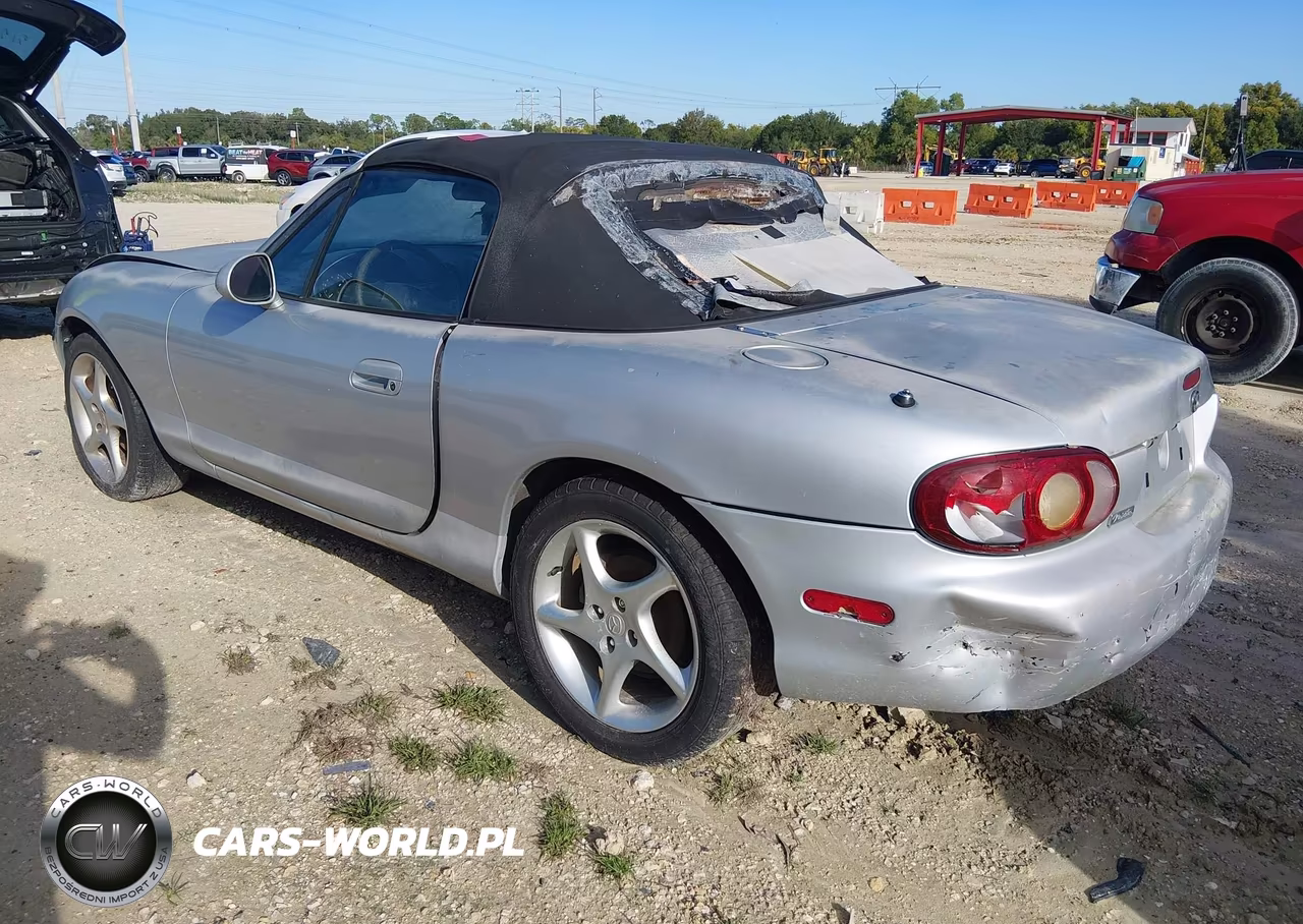 2000 Mazda Mx-5 Miata Ls-Special Edition VIN:JM1NB3539Y0153802 - 3