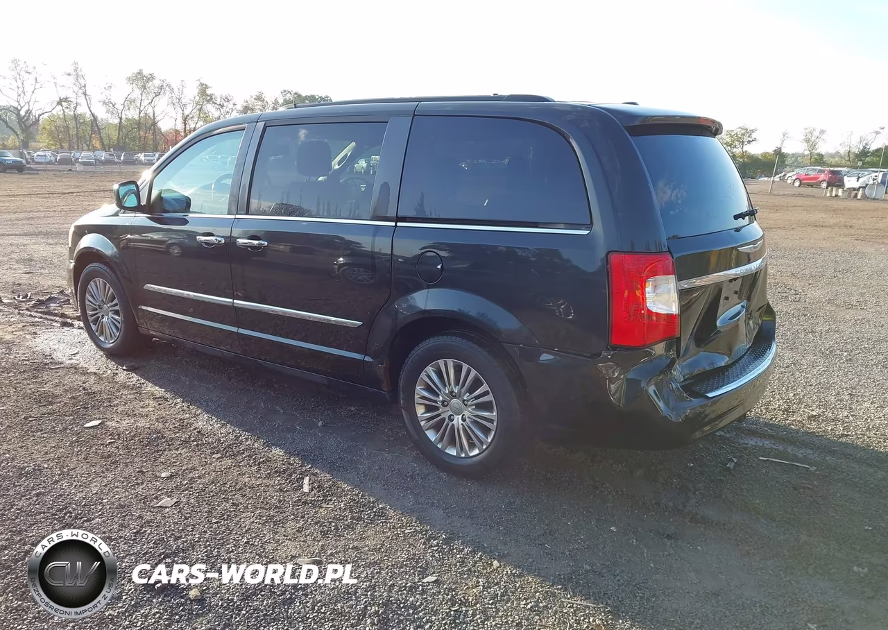2013 Chrysler Town & Country Touring-L VIN:2C4RC1CG0DR634370 - 3
