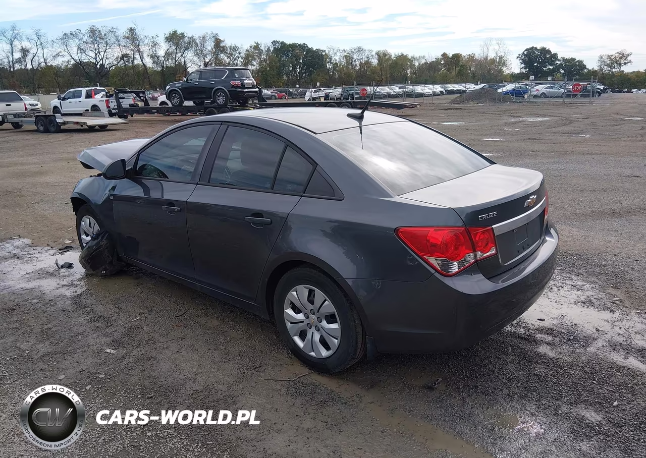 2013 Chevrolet Cruze Ls Auto VIN:1G1PA5SG5D7167172 - 3