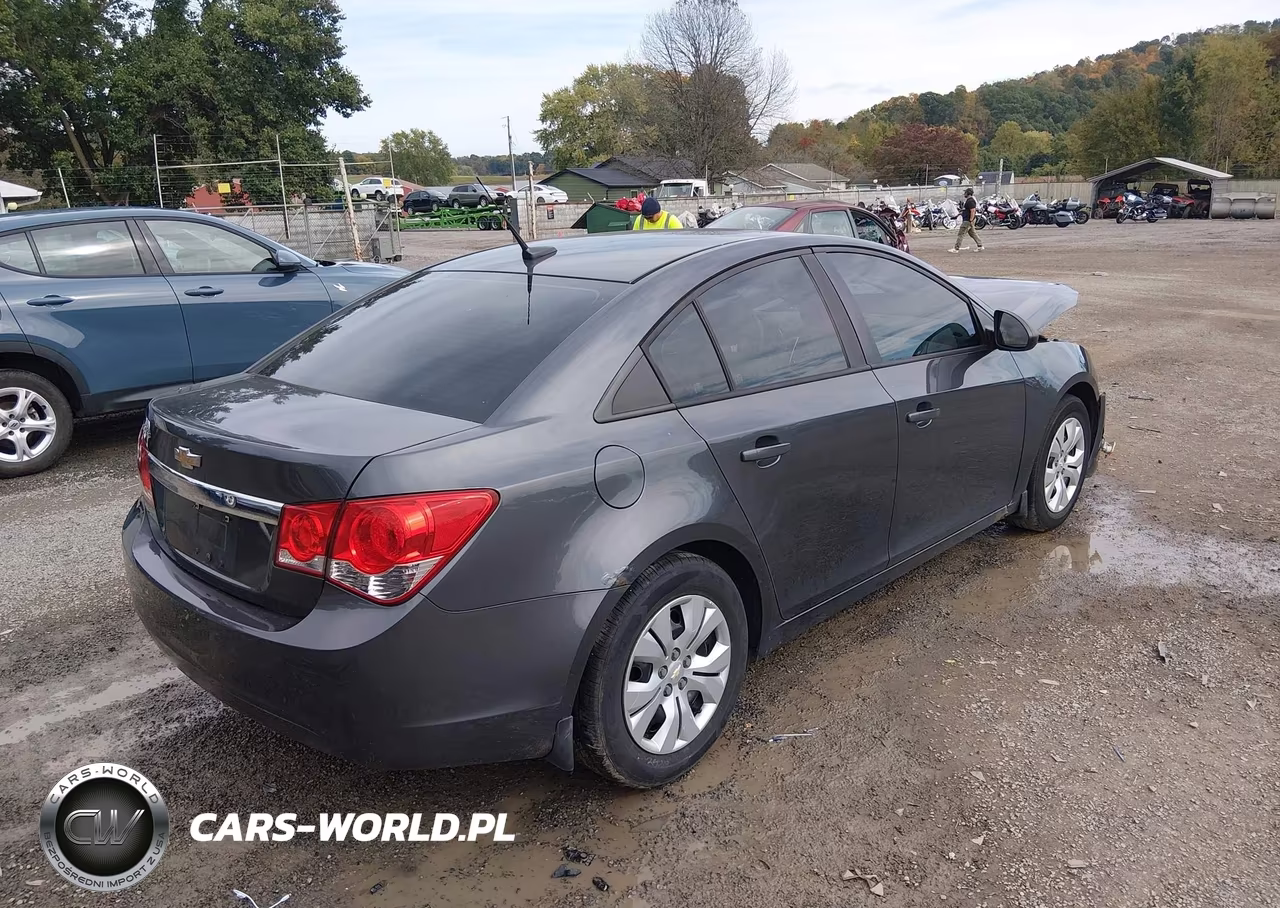 2013 Chevrolet Cruze Ls Auto VIN:1G1PA5SG5D7167172 - 4