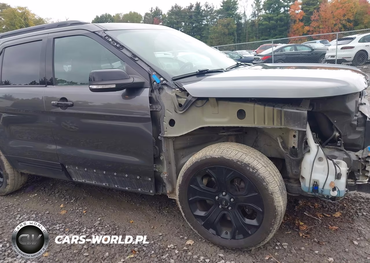 2019 Ford Explorer Sport VIN:1FM5K8GT7KGB09396 - 18