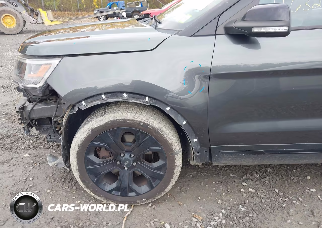 2019 Ford Explorer Sport VIN:1FM5K8GT7KGB09396 - 6