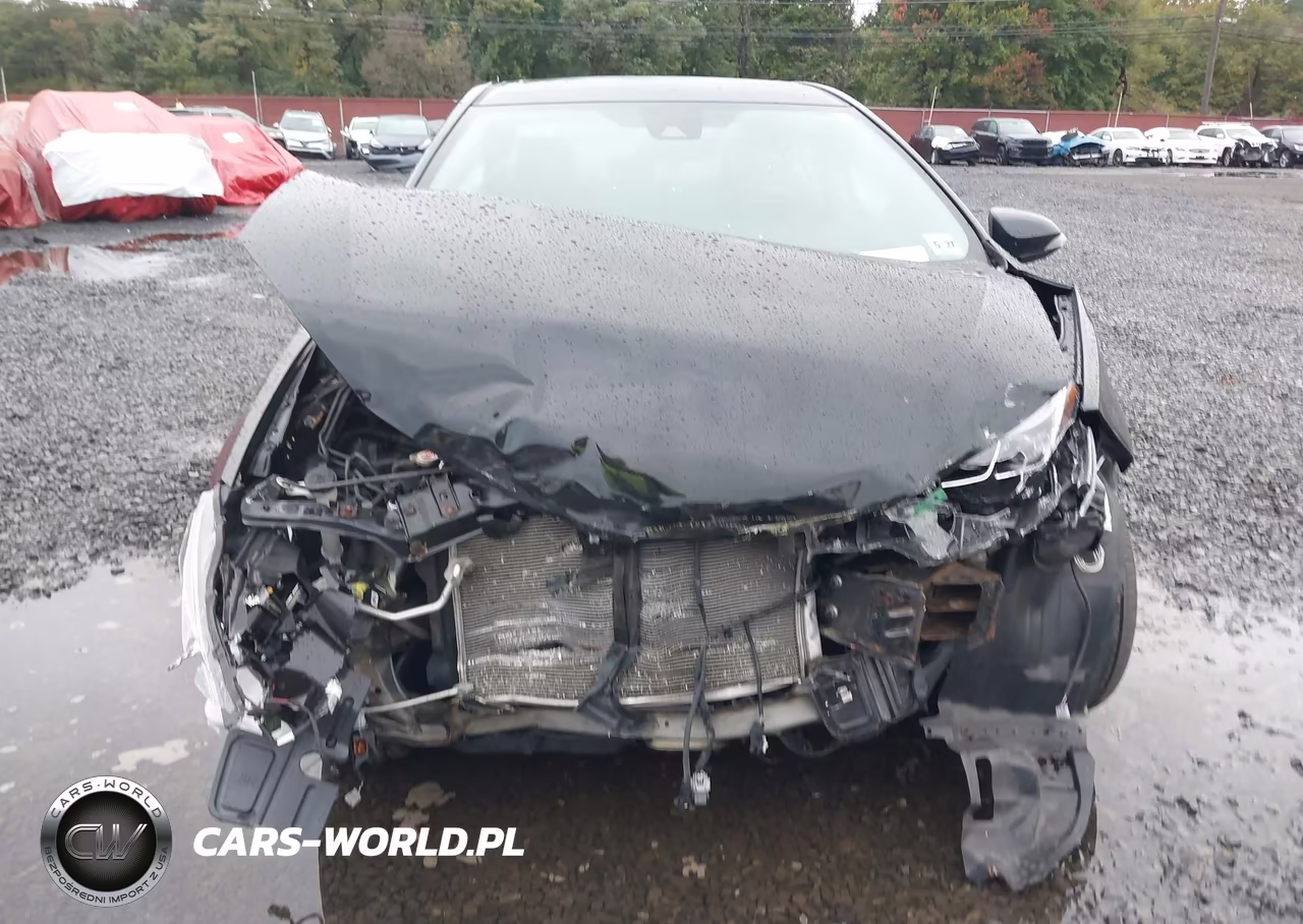 2018 Toyota Corolla Xse VIN:2T1BURHE1JC089747 - 12