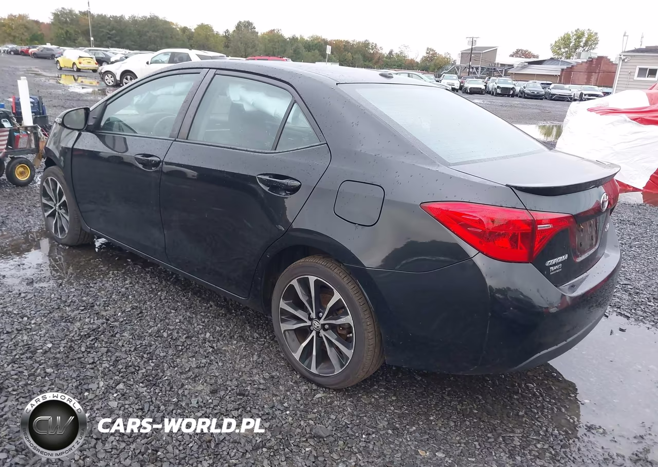 2018 Toyota Corolla Xse VIN:2T1BURHE1JC089747 - 3