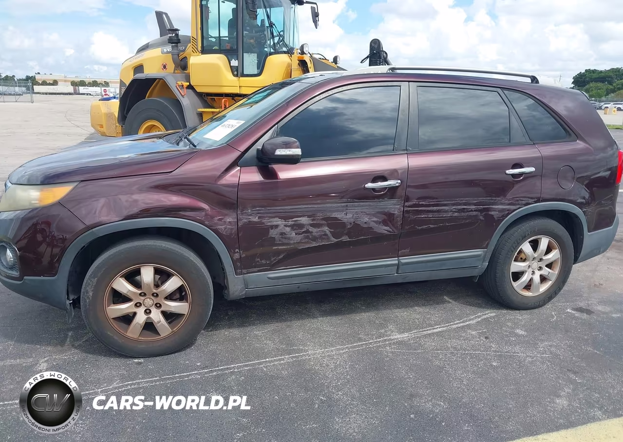 2011 Kia Sorento Lx VIN:5XYKT3A12BG148835 - 6