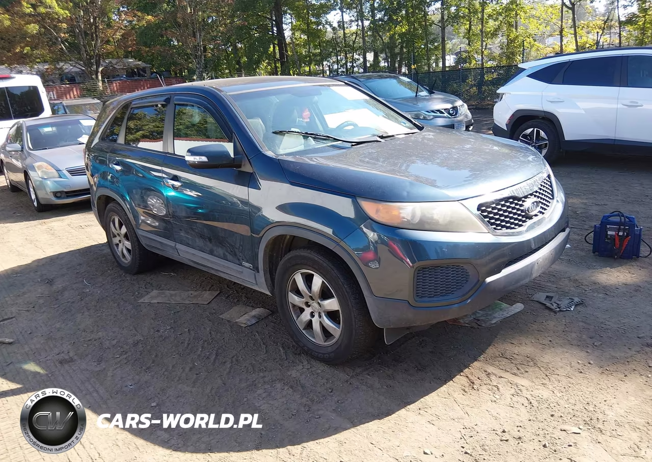 2011 Kia Sorento Lx V6 VIN:5XYKTDA21BG130499 - 1