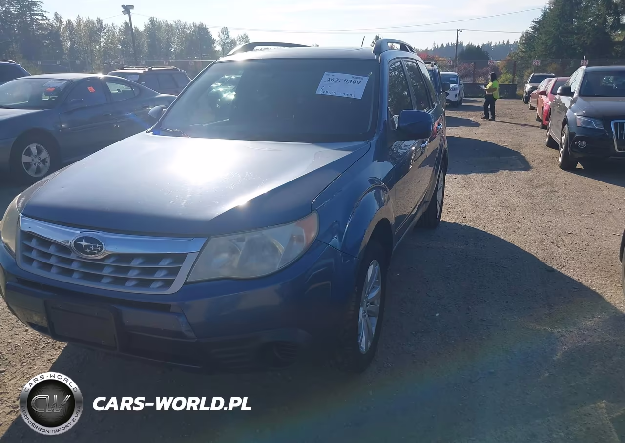 2012 Subaru Forester 2.5X Premium VIN:JF2SHADC9CH469557 - 2