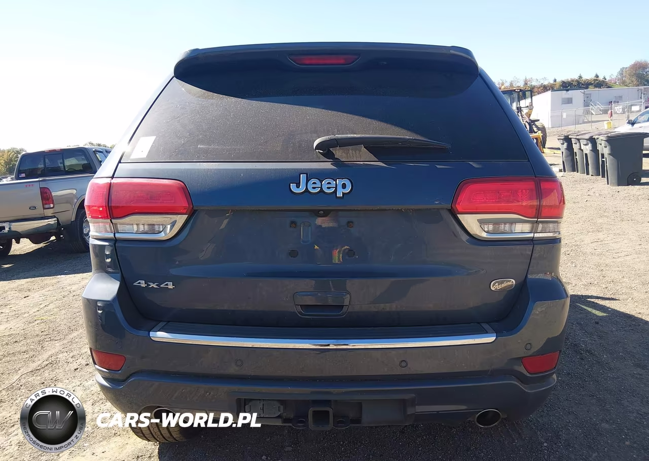 2019 Jeep Grand Cherokee Overland 4X4 VIN:1C4RJFCG1KC695932 - 16
