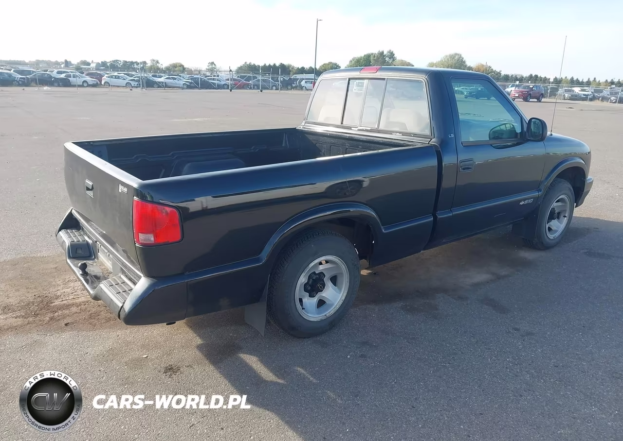 1994 Chevrolet S Truck S10 VIN:1GCCS1440R8213796 - 4