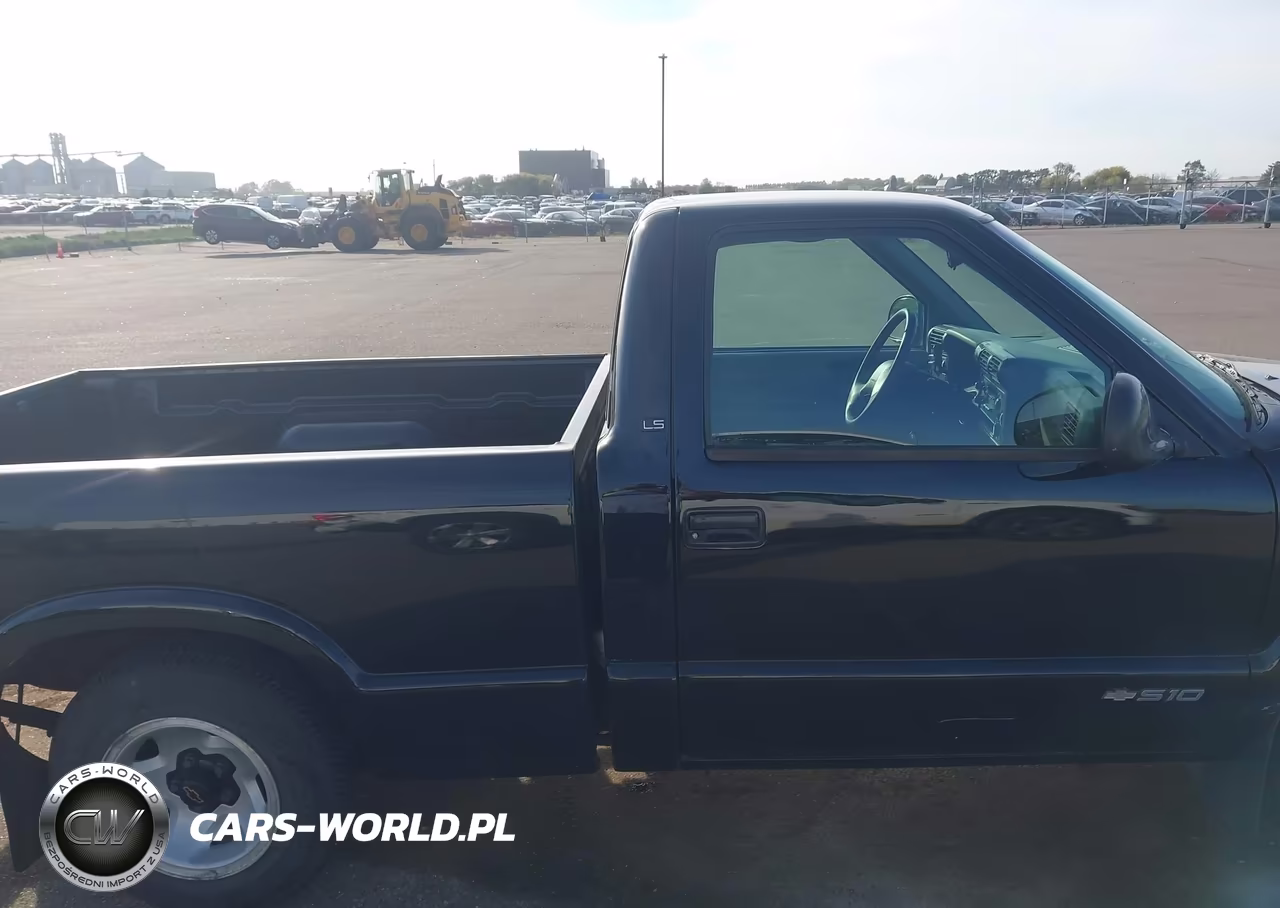 1994 Chevrolet S Truck S10 VIN:1GCCS1440R8213796 - 7