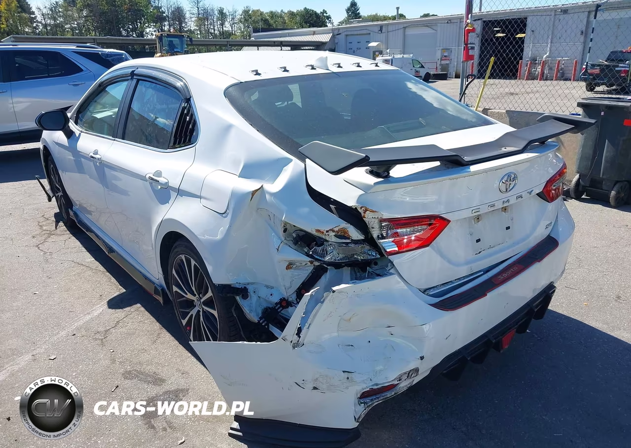 2019 Toyota Camry Se VIN:4T1B11HK3KU795246 - 3