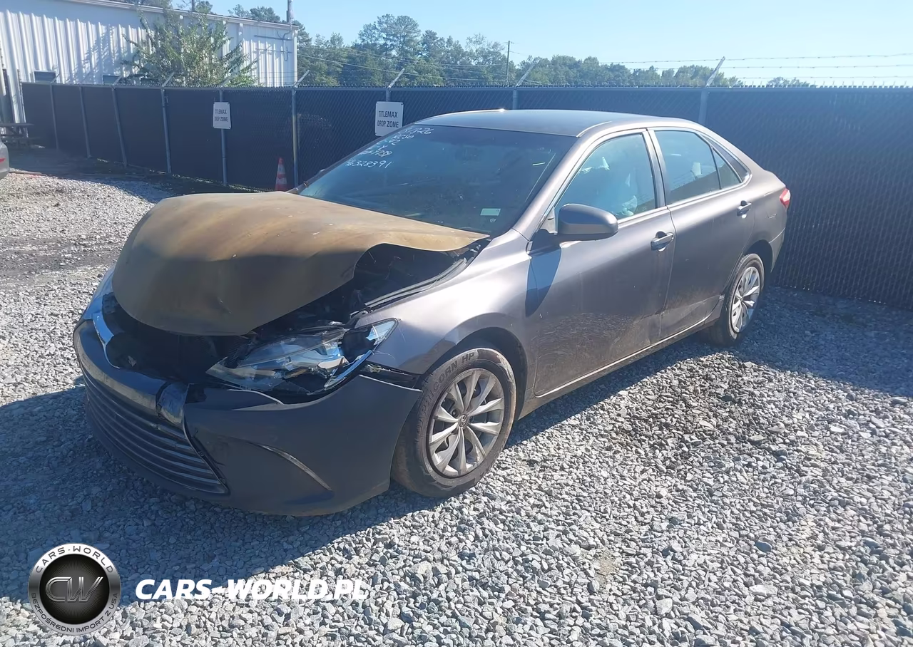 2015 Toyota Camry Le VIN:4T1BF1FK4FU929739 - 2