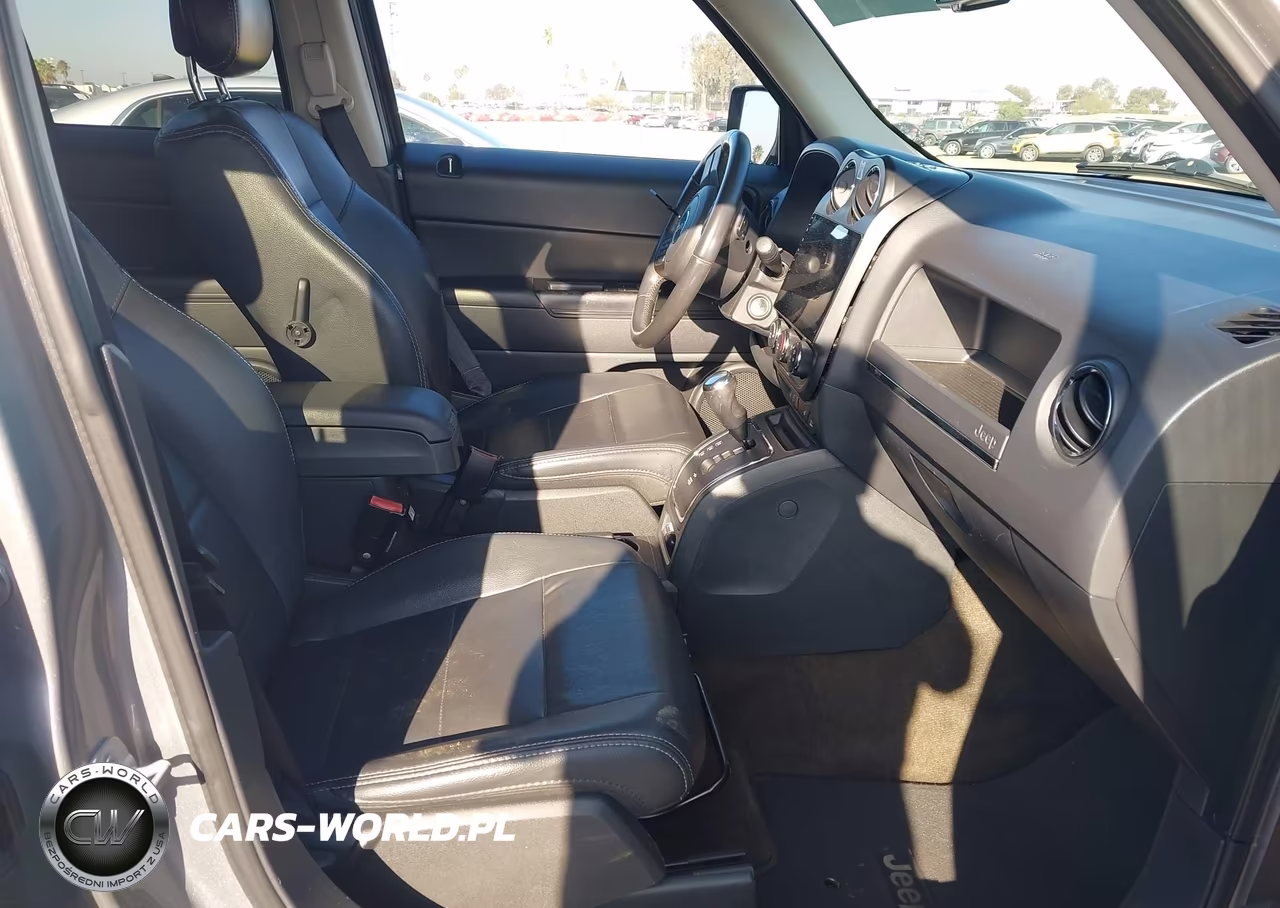 2015 Jeep Patriot High Altitude Edition VIN:1C4NJPFA2FD388720 - 5