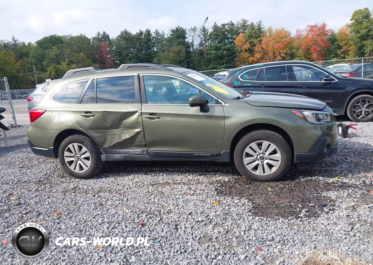 2019 Subaru Outback 2.5I Premium VIN:4S4BSAFC8K3241764 - 13