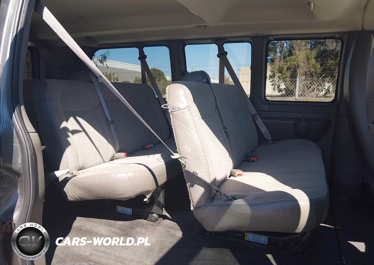 2015 Chevrolet Express 2500 Ls VIN:1GAWGPFF7F1281896 - 8