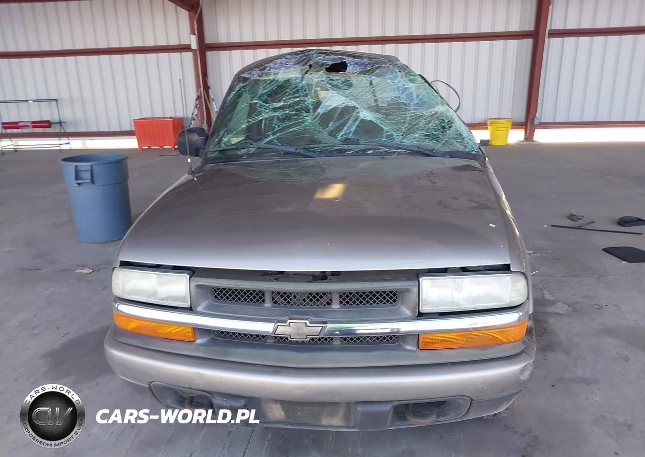 2003 Chevrolet S-10 Ls VIN:1GCDT19X038224390 - 6