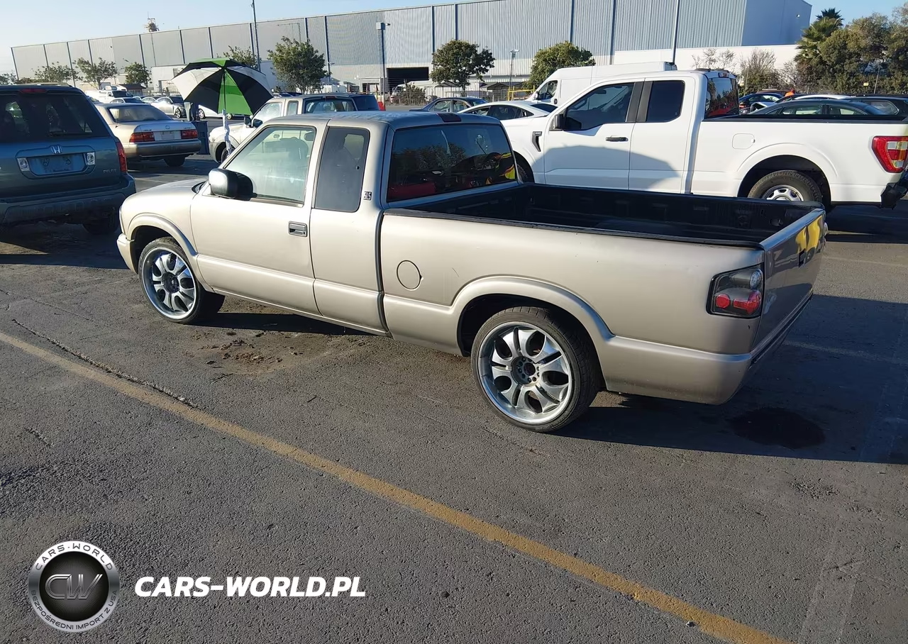 2002 GMC Sonoma Sls VIN:1GTCS19WX28207634 - 3