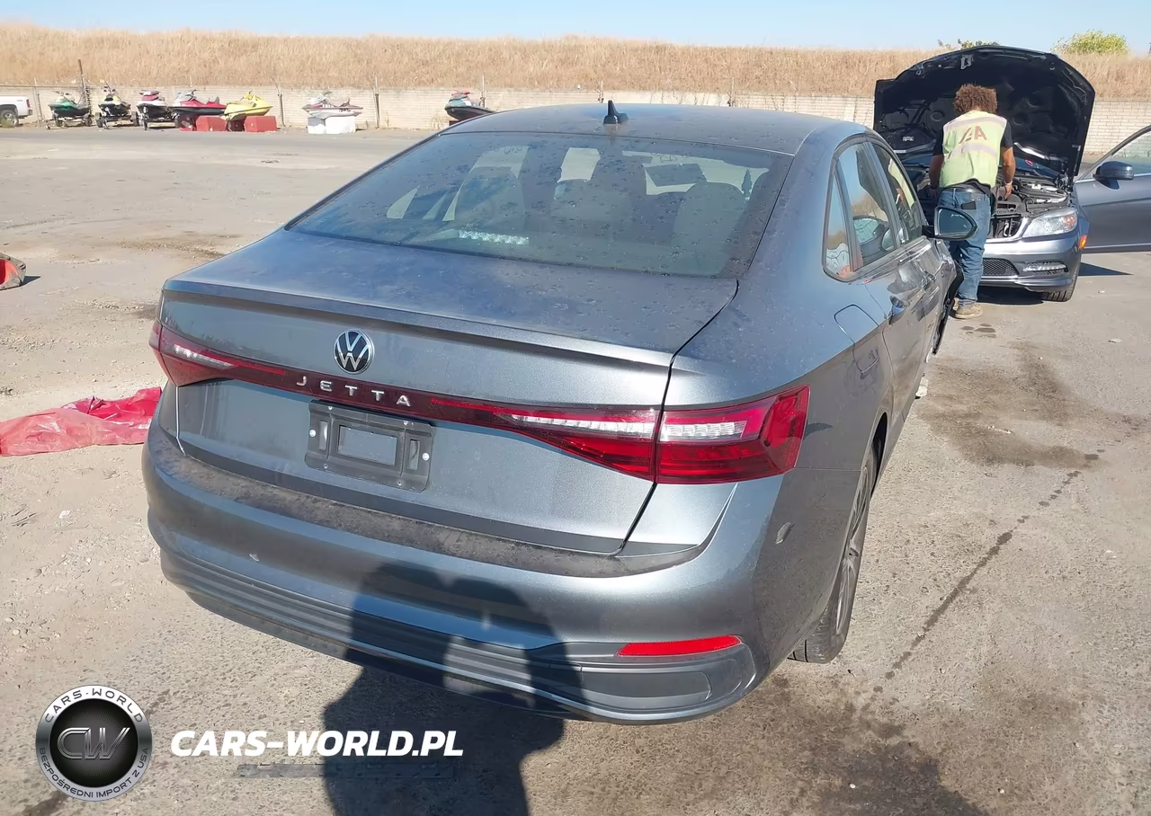 2025 Volkswagen Jetta 1.5T Sport VIN:3VWBX7BU9SM028468 - 4