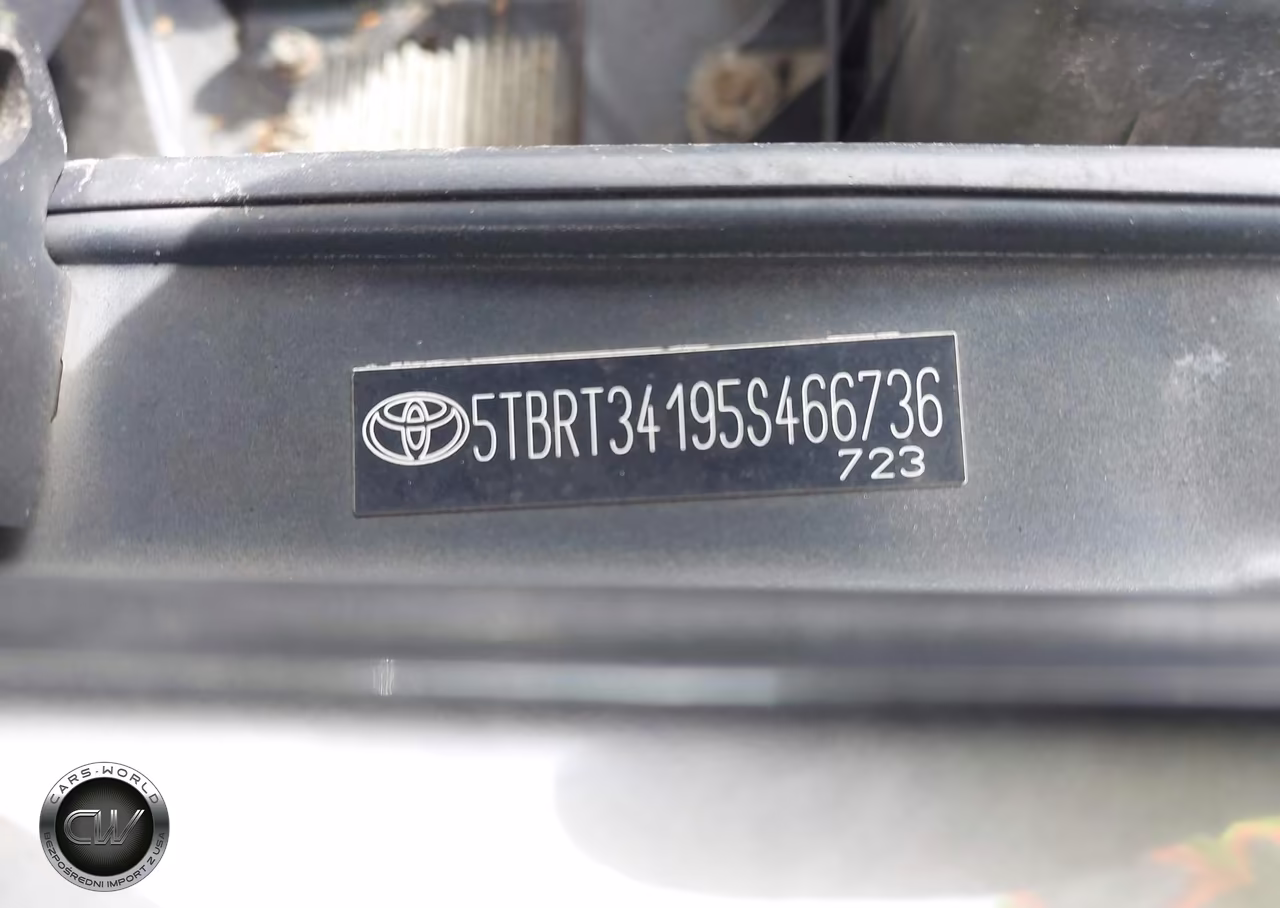 2005 Toyota Tundra Sr5 V8 VIN:5TBRT34195S466736 - 9