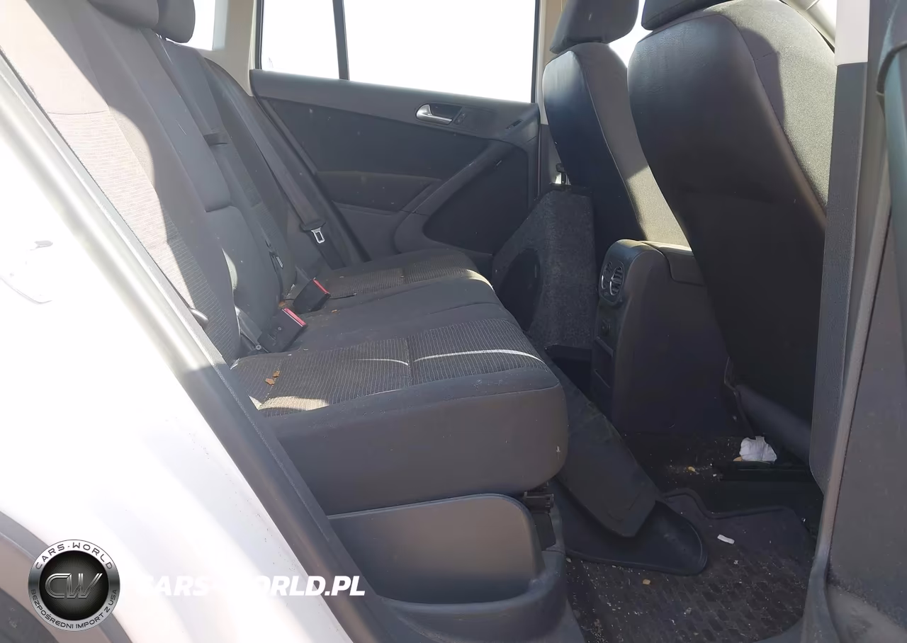 2012 Volkswagen Tiguan S VIN:WVGCV7AX0CW535717 - 8