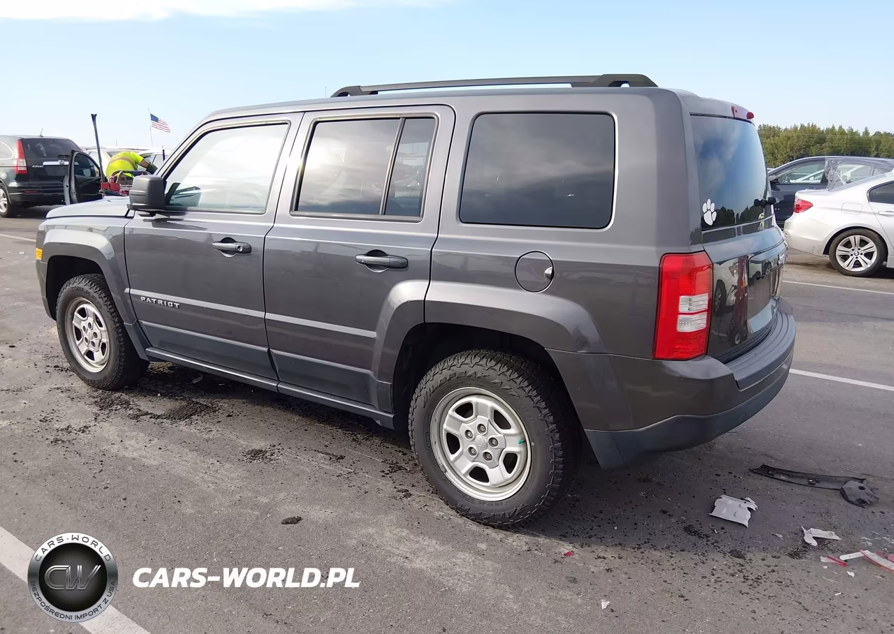 2016 Jeep Patriot Sport VIN:1C4NJPBA3GD526465 - 3