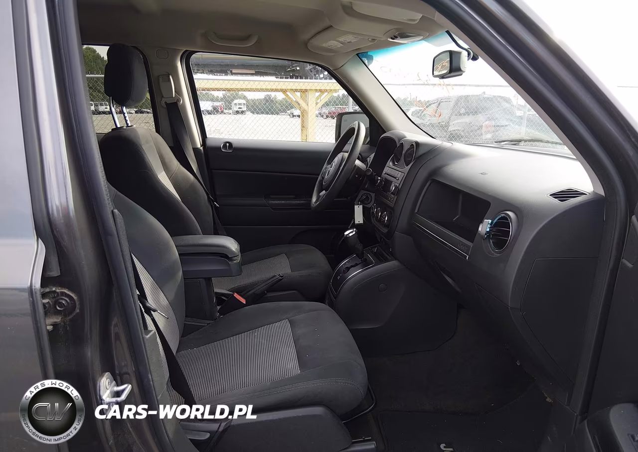 2016 Jeep Patriot Sport VIN:1C4NJPBA3GD526465 - 5