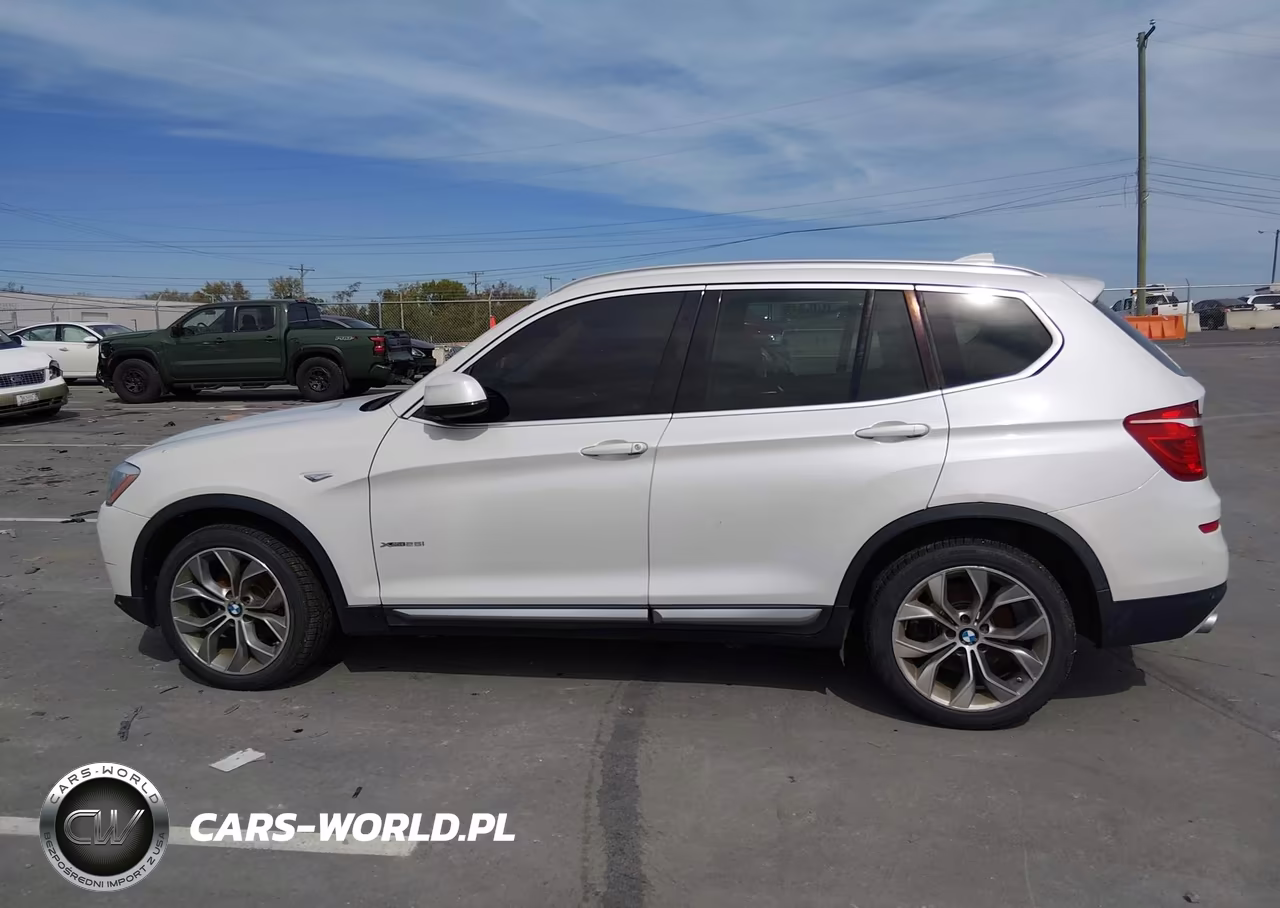 2015 BMW X3 xDrive28I VIN:5UXWX9C56F0D60952 - 14