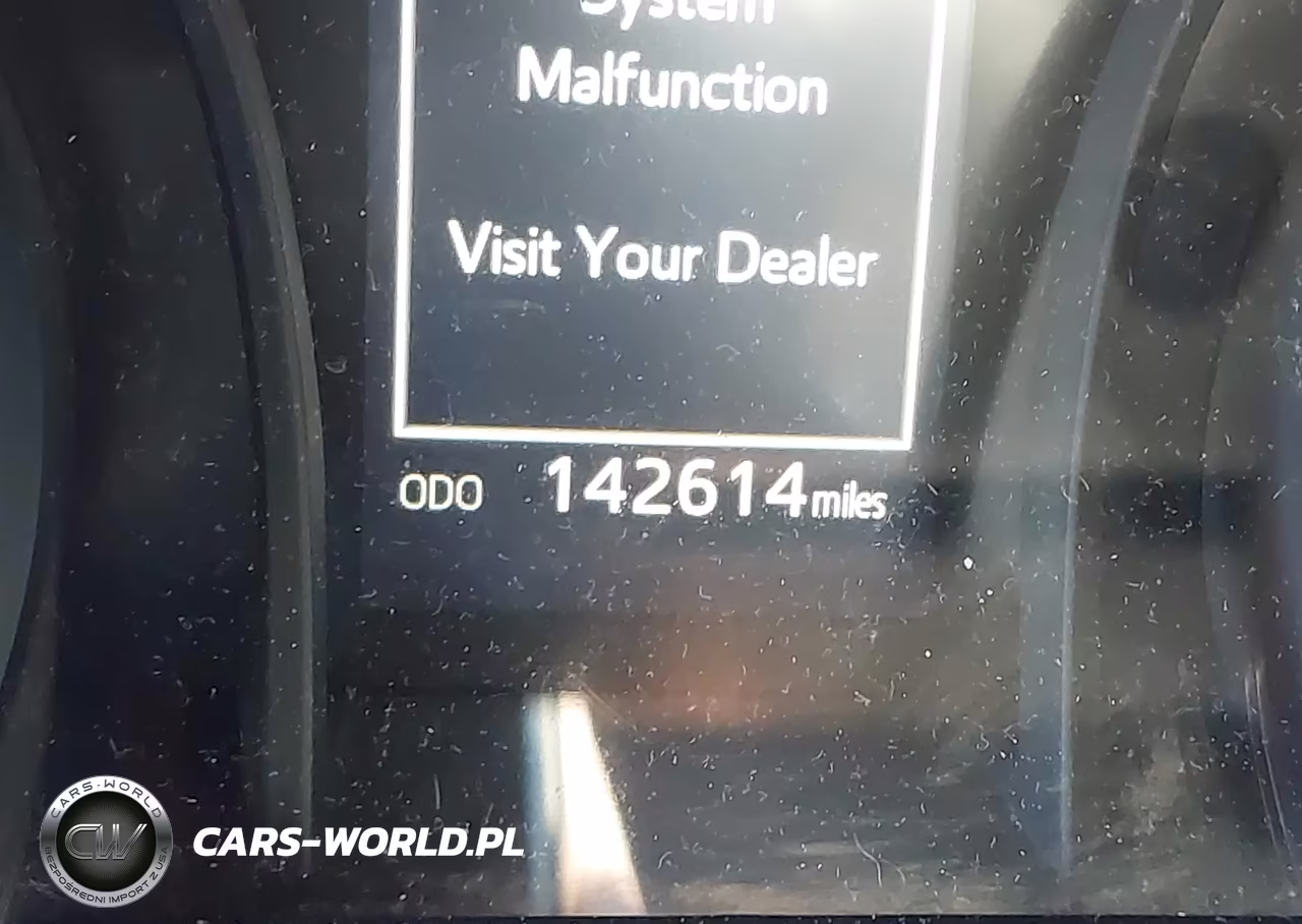 2018 Toyota Camry Le VIN:4T1B11HK8JU138618 - 15