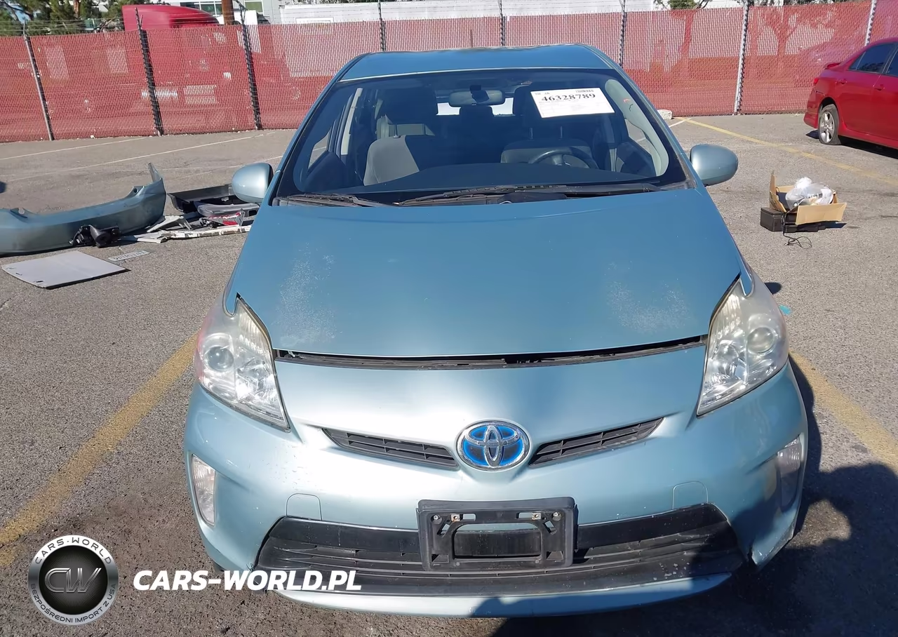 2015 Toyota Prius Two VIN:JTDKN3DU0F1903857 - 13