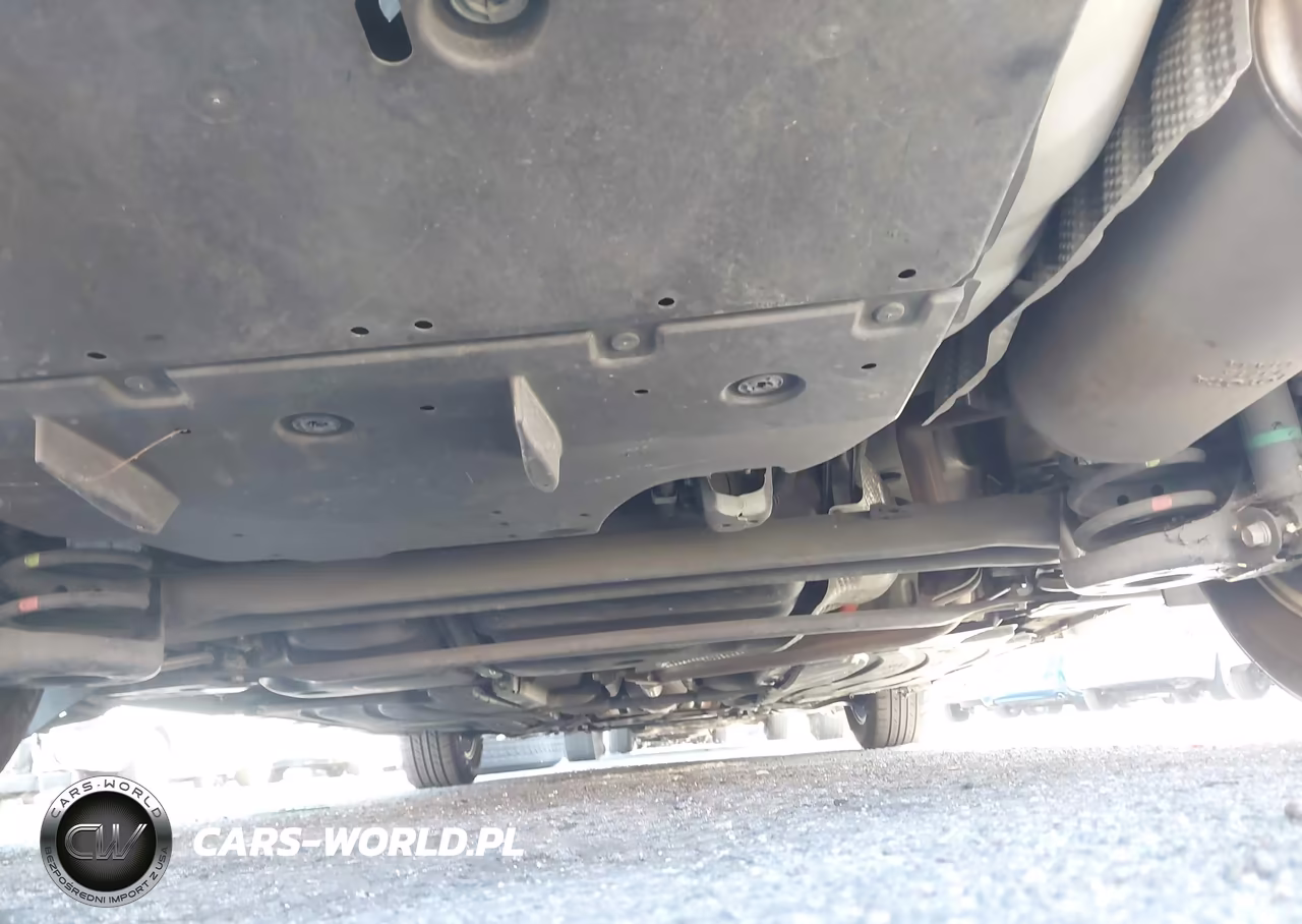 2015 Toyota Prius Two VIN:JTDKN3DU0F1903857 - 20