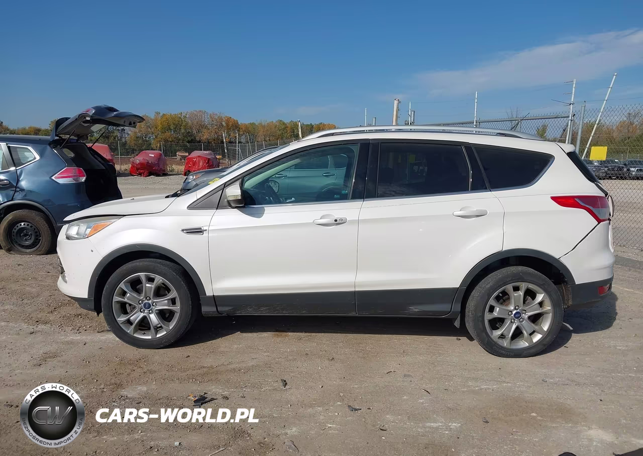 2014 Ford Escape Titanium VIN:1FMCU9J90EUC24884 - 15
