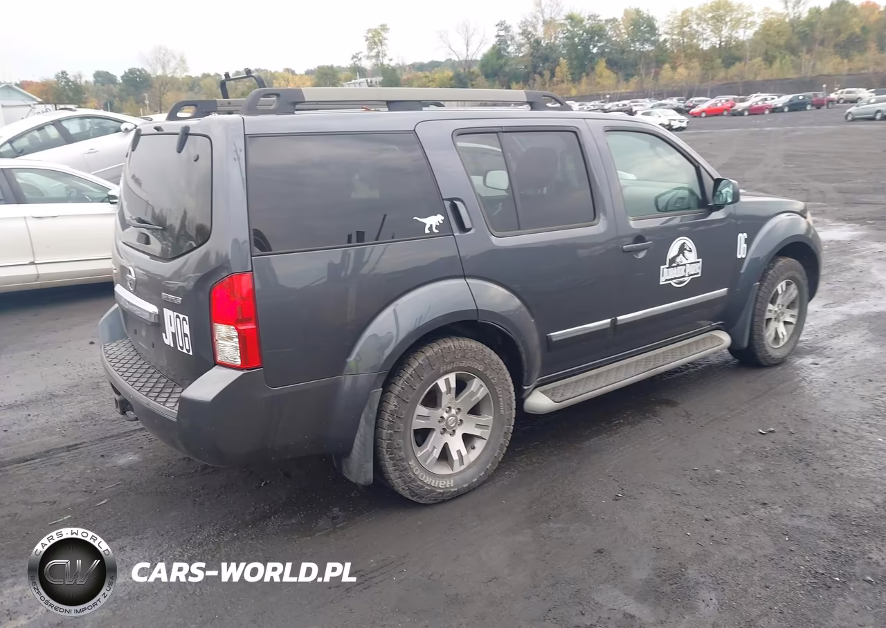 2012 Nissan Pathfinder Silver VIN:5N1AR1NB4CC629608 - 4