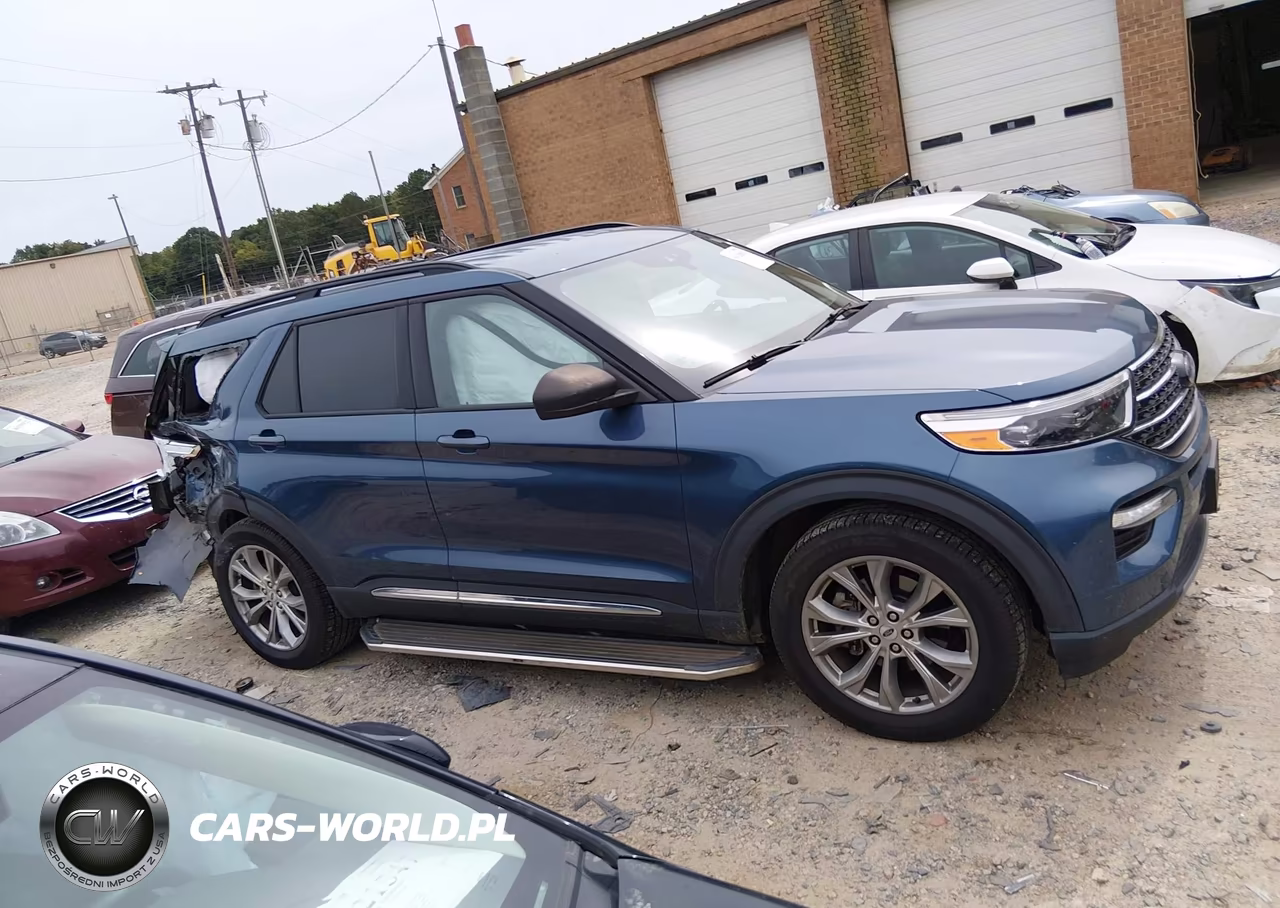 2020 Ford Explorer Xlt VIN:1FMSK8DH1LGB10077 - 13