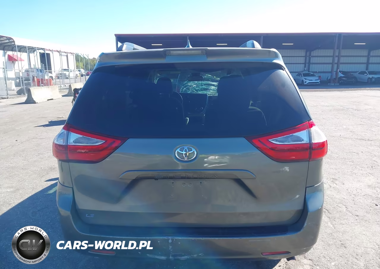 2018 Toyota Sienna Le 8 Passenger VIN:5TDKZ3DCXJS949686 - 16